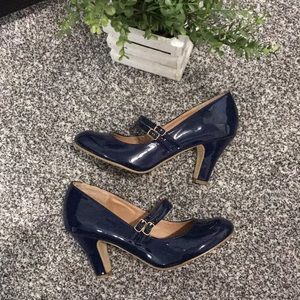 💙NAVY HEELS💙